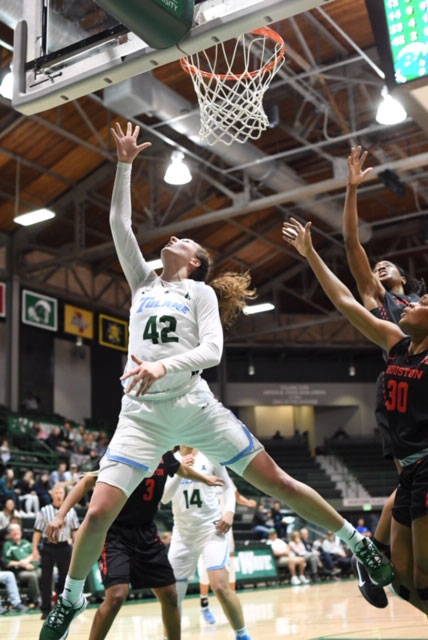 March madness on the court with Elite Feet USA